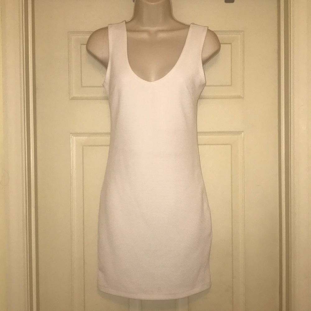 "Bodycon Dress" - Picture 2 of 5